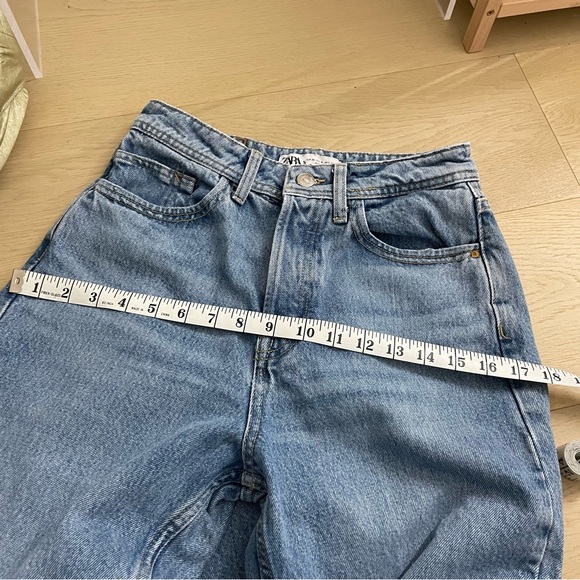 Zara Z1975 High Rise Straight Jeans - Picture 10 of 10